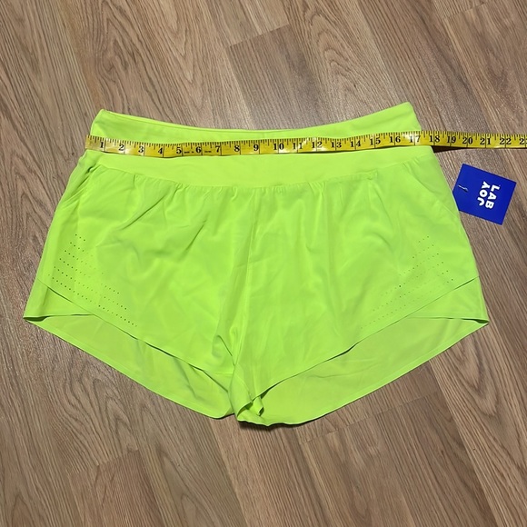 NWT Joy Lab Athletic Shorts. Size XL - Picture 2 of 7